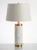 Lampes de table américain minimaliste créatif salon chambre lit marbre tissu or designer étude lampe chaude