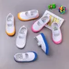 Primeros caminantes Zapatos de lona para niños Zapatos de interior Zapatos de tela para pies de jardín de infantes Zapatos pequeños y cómodos de estilo chino 230330