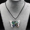 Hanger kettingen Natuurlijke abalone shell ketting insecten insecten Butterfly Charms Leather Rope Choker For Women Fashion Jewelry Pendant