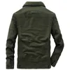 Jackets masculinos tamanho grande até 8xl espessos de lã militar de inverno, jaquetas de carga solta de algodão masculino Casual da força de vôo