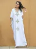 Dames badmode edolynsa elegant goud geborduurd kaftan retro gewaad v-hals witte jurk plus size dames zomer strand zwempak cover Up Q1373 230331