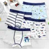 Culottes 4PCSLOT Enfants Garçons Sous-Vêtements Dessin Animé Shorts Pour Enfants Bébé Garçon Toddler Boxers Rayures Adolescents Coton Slip 230331