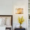Lâmpadas de parede Pós -modernas LED Crystal Lights Luxury Modern Living Room Bedroom Background Sconces E14 Bulbos