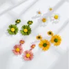 Studörhängen Boho Fashion Flower Hanging For Women Girls Korea Sweet Daisy Petal Statement Kvinnliga smycken Oorbellen