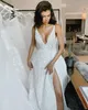 Sexy A line Wedding Dresses for bride Bone Bodice Sequins Appliques Lace Wedding Dress vestidos de novia robe de mariee backless bridal gowns