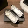 Top dress shoes cnel 22SS Lambskin Patent Leather Ballet Flat Ballerinas womens slippers beige white black luxurys fashion sandals summer women slides EUR 35-40