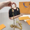 Mini-Einkaufstasche Luxus-Designer-Umhängetasche Kette Crossbody Mode Handtasche Frauen Münzhalter Leder Buchstaben Cross Body Gird Handtaschen Shell Tote Perlen 7 Farben