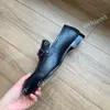 Scarpe eleganti di design moda uomo nero in vera pelle punta a punta Oxford da uomo d'affari gentiluomini che viaggiano camminano comfort casual