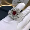 Clusterringen Gica GEMA LUXE 925 Sterling Silver VVS 3ex 5ct Cushion Cut gesimuleerde Moissanite Ruby edelsteen bloemring Fijne sieraden