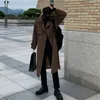 Męskie płaszcze okopowe 2023 Marka wiosenna koreańska płaszcz mody dla mężczyzn długi wiatrówki streetwear męski płaszcz zewnętrzny odzież 230331