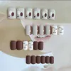 FALSE NAILS 24st Abstrakt figurer Nail Patch Sweet Style Limtyp borttagbar kort stycke Manikyr sparad tid konst