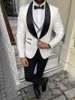 Slim White Boho Wedding Tuxedos 2023 For Men Shawl Lapel Satin Pant 3 sztuki kolacja PROM PROM GROOMSMEN SUT SET Blazer Boysfriend Formal Concil Test Caistcoat