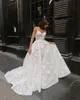 Cinghie Una linea Abiti da sposa per la sposa Corpetto in osso 3D-Appliques floreali Abito da sposa in pizzo abiti da sposa robe de mariee abiti da sposa