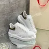 le migliori nuove donne Designer Sneakers Scarpe da uomo Stampa Check Trainer Platform Trainers Sneaker a righe Scarpe scamosciate