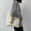 ショッピングバッグのスタイルキャンバスレトロシンプルな肩イラストフラワートートパターン印刷大容量ハンドバッグ230331