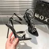 Top Opyum Sandals Designer Women Heels High Tacco Cuccioli Classico Lettere Sandalo Stilisti Stilisti con scatola Taglia 35-40