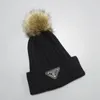 Chapeau tricoté de créateur ins chapeaux d'hiver populaires Casquettes tricotées à imprimé d'oie à lettre classique