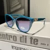 2024 Designer de luxo masculino feminino feminino Mensa omenssu nglassesne wfa shionle tterpo Larizedgr adientsu nglassesfo nan dwo menun iversalin dsq mais ot ot