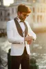 Slim White Boho Wedding Tuxedos 2023 For Men Shawl Lapel Satin Pant 3 Pieces Dinner Prom Party Suits Groomsmen Suit Set Blazer Boysfriend Formal Occasion Waistcoat