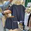 Clothing Sets 100% Cotton 16yrs toddler Boy Korean Loose Shortsleeved Shorts 2pcs Summer Sweatabsorbing Breathable Childrens Suit 230331