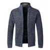 Chandails pour hommes Cardigan en tricot hiver Zip up Vintage chaud polaire vêtements sur Slim Fit mâle Style coréen Golf survêtement manteau 230331