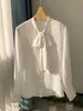 Kvinnors blusar 2023 Spring Women Silk Blus Ladies Rhombus Jacquard Bow Tie Ribbon Office Wear Shirt Lång ärm Simple Tops