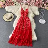 2023 Summer New Celebrity Sling Dress Off Wak Out Out Water Soluble Lace Dress Abito da spiaggia
