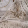 Outras calcinhas bordando flores de renda com roupas íntimas francesas, moldando sutiã de sutiã de lingerie branca romântica e 2303331