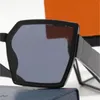 Najlepsze designerskie luksusowe okulary przeciwsłoneczne dla kobiet i mężczyzn okulary Outdoor Outdoor Big Square Frame Fashion Class