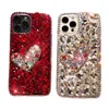 Luksusowe etui na telefony komórkowe Diamentowe serca Rhinestone Pokrowce ochronne na Apple 14 13 Iphone12 11 Plus Pro Max Silikonowa tylna okładka Etui na telefon komórkowy z opakowaniem detalicznym