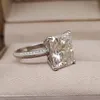Ringos de cluster Luomansi Belável anel de temperamento brilhante 8x10mm 5ct Corte Moissanite GRA Certificado Solid S925 Silver Girl Jewelry Gift Wedding