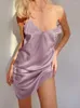 Vêtements de nuit pour femmes Tulin Fashion Sexy Low Cut Mini Spaghetti Strap Femmes Femme Sleeping Nightgown Open Back Night Dress Pour Satin Nightwear