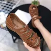 Sandaler Kvinnor ihåliga lägenheter tofflor Solid Color Rom Style Vintage Soft Rubber Sole Platform Female Shoes Fashion Mujer