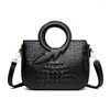 Sacs de soirée Vintage Crocodile En Cuir Épaule Sac À Bandoulière Pour Femmes 2023 De Luxe Dames Messenger Sac À Main Designer Femme Fourre-Tout Sac A Main