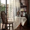 カーテンエレガントロマンスクリームホワイト刺繍チュールヨーロッパアメリカンスリーリビングルームの装飾用の高品質のボイル窓カーテン