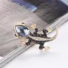 Brooches Lizard Gecko Brooch Exquisite Retro Glass Animal Corsage Collar Pins Clothing Ornament Men And Women Holiday Gift