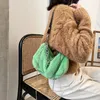 Akşam çantaları kış yumuşak peluş kadın koltuk altı çanta sevimli sahte kürk bayanlar omuz crossbody moda leopar desen kadın hobos çanta