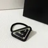 Designer Letter Rubber Bands Ring Inverted Triangle Brandd Simple for Charm Women Girls Hairjewelry Hair Accessory High Quality