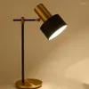 Lampy stołowe Nowoczesne żelazne lampa złota metalowe biurko biuro światło retro do domu Noc sypialni sztuka el oświetlenie TA079