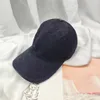 Lettre de créatrice européenne et américaine label en cuir Baseball Cap tendance mode canard Cap de canard luxe mâle et féminin étoiles soleil chapeau marque de marque de haute qualité