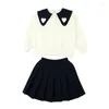 Men's Hoodies Terno das meninas 2023 Vestido de primavera infantil Sweater Korean Skirt Short Skirt de duas peças JK