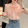 Chemisiers pour femmes Chemise Hiffon rose à manches courtes Haut d'été pour femmes 2023 French Chic Belle Super Fairy Sweet Bow Tops Blusas Mujer