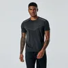 Roupas esportivas originais de fábrica com etiqueta de manga curta masculina Lulu Sports Fitness Clothing Training Running Speed Dry Clothes