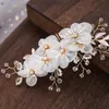 Bridal Hair Combs Freshwater Pearls Flower Hair Clips White Silk Flowers Tiara for Woman Hair Decorative Ornaments