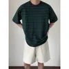 メンズTシャツ夏の半袖Tシャツメンファッション特大のグリーンTシャツストリートウェア韓国ルーズストライプシャツメンズトップM-2xl