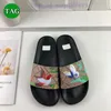 Con sacchetto per la polvere Pantofole da donna firmate Pantofole da uomo Piattaforma da stampa per uomo Sandali con muli in gomma Sandali estivi di lusso Sandali da spiaggia Moda donna Pantofole causali all'aperto