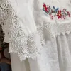 Kvinnors blusar Spring Women Victorian White Shirts and Sweet Embroidery Lolita Shirt Ladies Vintage Lace Blue Camisa Cuello Mujer