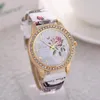 Montre-bracelets Fashion Ladies regarde les femmes imprimées Watch Watch Luxury Casual Quartz en cuir en cuir Corloges robes féminines