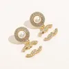 Boucles d'oreilles de goujon en diamant perlé de luxe Femmes Love Love Oree Oreads Accessoires Prime 18K Bijoux rétro plaqué or Brinége d'oreille en gros