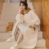 Vêtements de nuit pour femmes pyjamas d'hiver pour femmes longue Robe salon chaud moelleux confortable doux épais filles dortoirs vêtements Kawaii pyjama peignoir